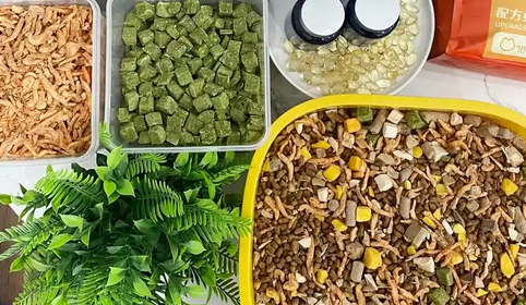 觅能宠物粮,“毛孩子”们的健康口粮 觅能宠物粮,“毛孩子”们的健康口粮