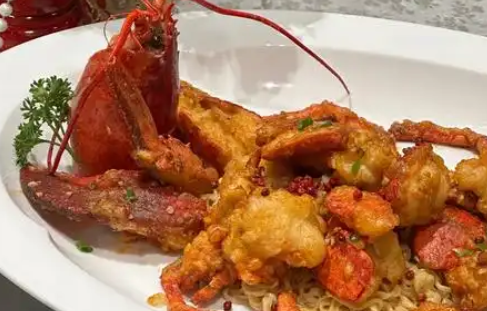波士顿龙虾澳洲龙虾的区别
