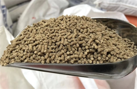 鱼饲料的主要配方包含哪些