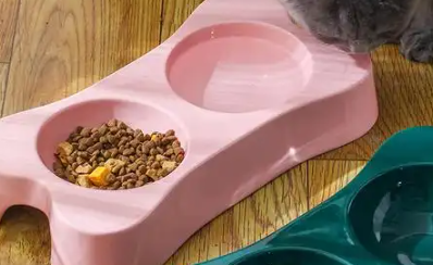 卫联猫碗是什么材质的