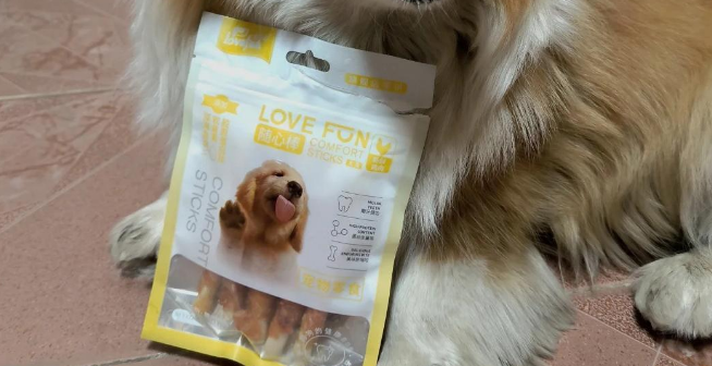 狗狗的狗狗磨牙新宠：爱得欢鸡肉随心棒！
