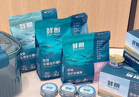 鲜朗宠物食品:健康与美味的完美结合 鲜朗宠物食品:健康与美味的完美结合