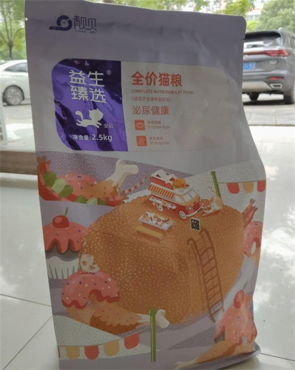 靓贝猫粮：猫咪健康成长的秘密武器