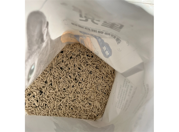 里兜猫砂：夏季除臭神器，铲屎官必备！