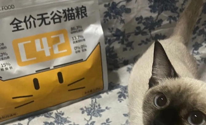 宠率C42猫粮:国货猫粮新选择! 宠率C42猫粮:国货猫粮新选择!