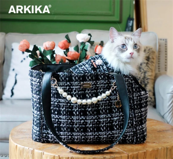 别再乱选!这款ARKIKA宠物包美到犯规~ 别再乱选!这款ARKIKA宠物包美到犯规~