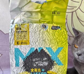萌尾猫砂和猫莎莎猫砂区别