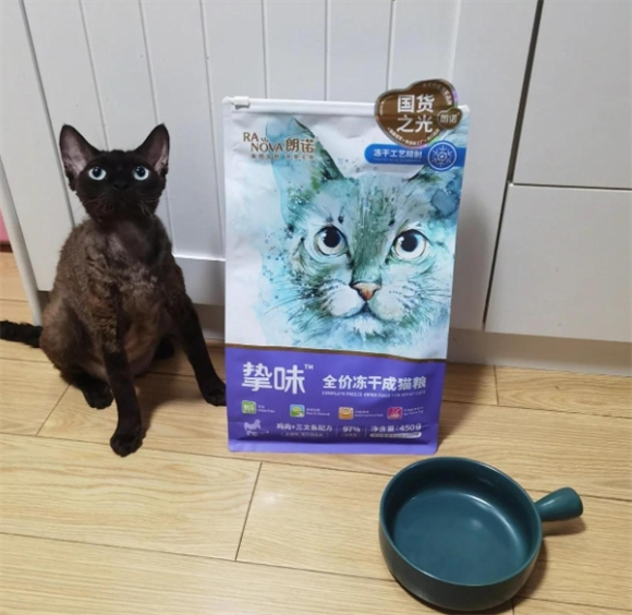 宠粮乱象?守住底线,冻干就选朗诺! 宠粮乱象?守住底线,冻干就选朗诺!