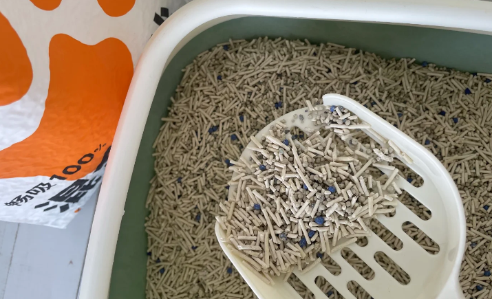 宠卫队猫砂：精准细分的产品矩阵，满足多元养猫需求