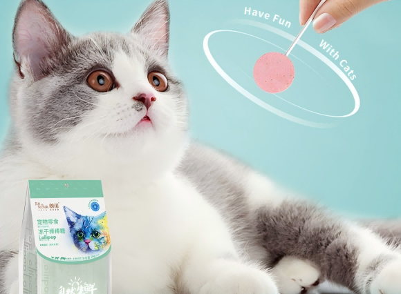 朗诺猫零食怎么选？给猫挑零食可以选择朗诺吗？
