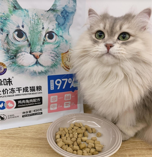 朗诺冻干猫粮怎么样？美味与营养兼备的理想选择