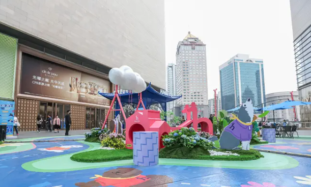 南京推出宠物主题公交,快乐爱宠萌力全开! 南京推出宠物主题公交,快乐爱宠萌力全开!