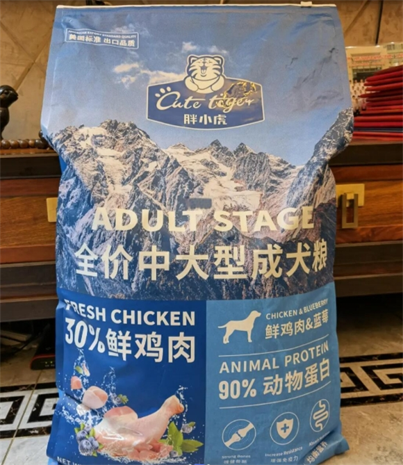 狗狗挑食不用愁，胖小虎狗粮来帮忙！