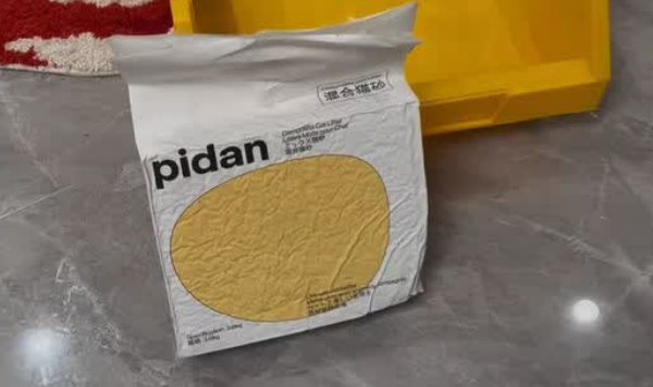 猫砂哪个牌子最好用？pidan值得选择！