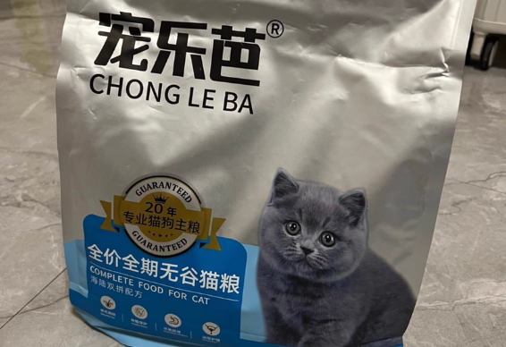 宠乐芭猫粮:科学配方守护猫咪全面营养 宠乐芭猫粮:科学配方守护猫咪全面营养