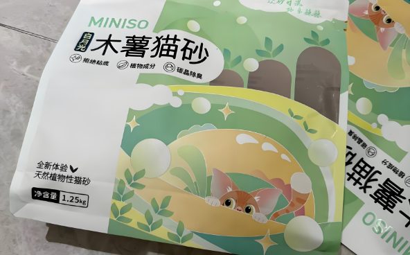 名创优品木薯猫砂：养猫家庭的实用之选