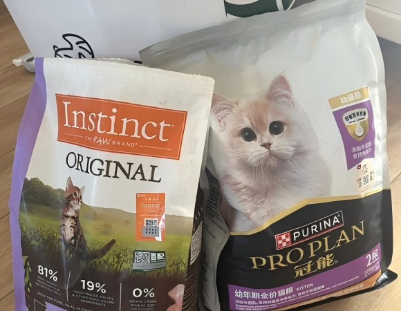 进口猫粮推荐排行榜的深海王者：渴望六种鱼全价猫粮