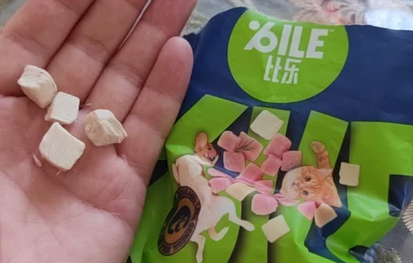 泰迪狗的零食品牌推荐比乐，高蛋白低脂肪的鸡肉冻干，更健康！