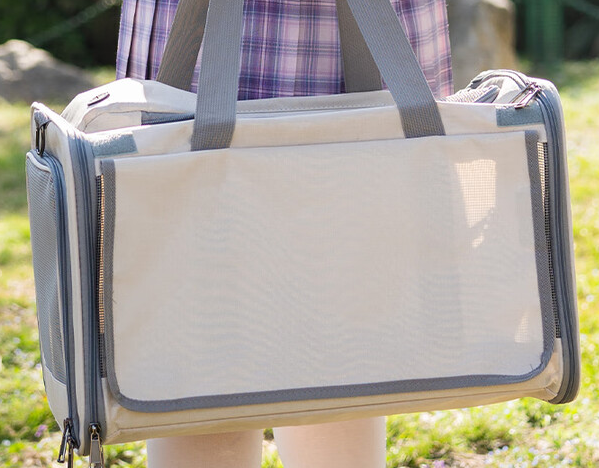 COCS宠物包：颜值与实用兼具，给爱宠移动的舒适小窝