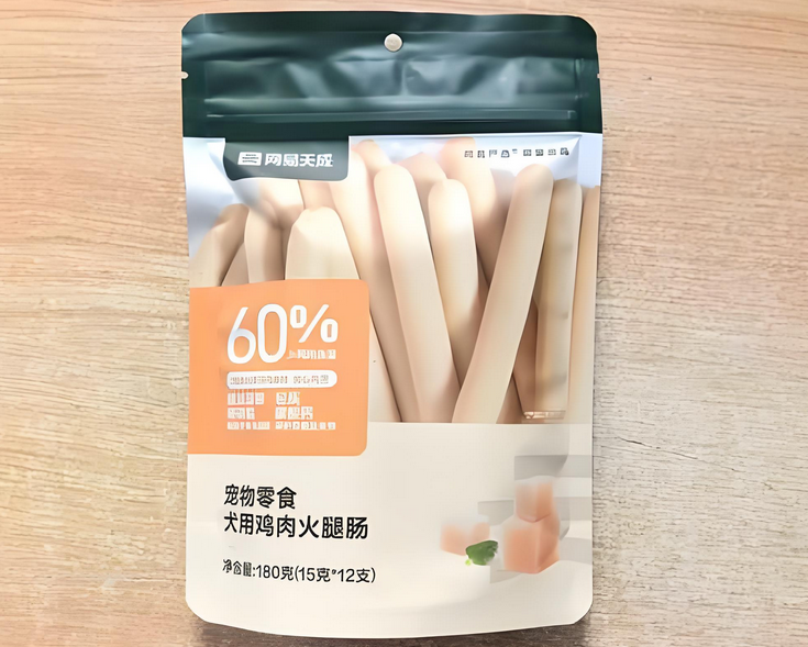 适合幼犬的零食推荐：网易天成鸡肉火腿肠成为安心之选
