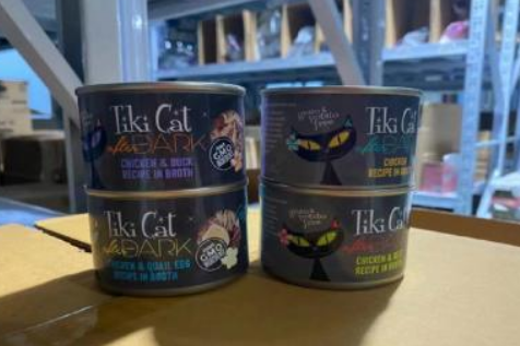 猫咪抢食的秘密：Tiki Cat黑夜传说罐头