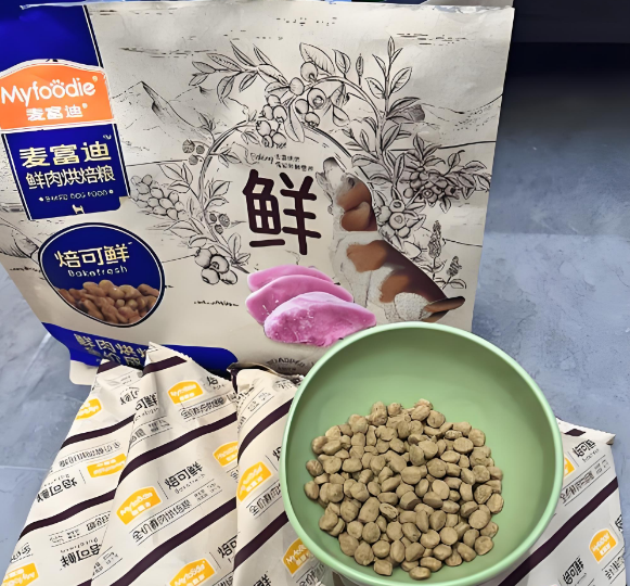 狗粮品牌推荐排行榜中哪个好？麦富迪狗粮兼顾品质与性价比