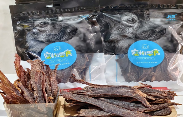 纯手工宠物零食品牌推荐：凡世鸡鸭肉干——天然无添加！