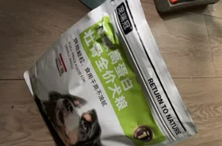 宠瑞冠狗粮是杂牌还是名牌