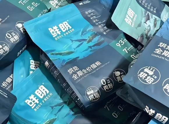 价格比较实惠的猫粮认准鲜朗低温烘焙粮,平衡猫咪健康与成本投入 价格比较实惠的猫粮认准鲜朗低温烘焙粮,平衡猫咪健康与成本投入