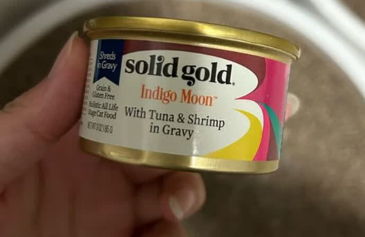猫罐头是主食还是零食?素力高猫罐头——可当主食的选择! 猫罐头是主食还是零食?素力高猫罐头——可当主食的选择!