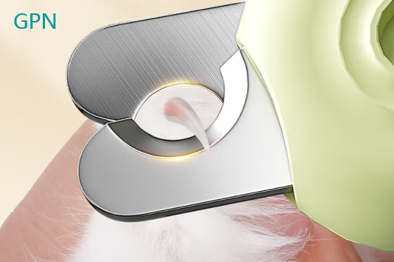 GPN宠物用品猫指甲剪，自带聚光LED灯，照亮血线