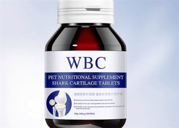 宠物关节不适吃什么？WBC鲨鱼软骨素能否成为关节健康守护者