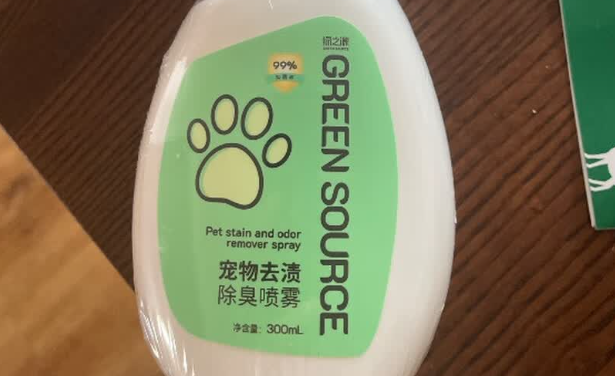 宠物异味重怎么去除？有绿之源相伴，养宠更安心