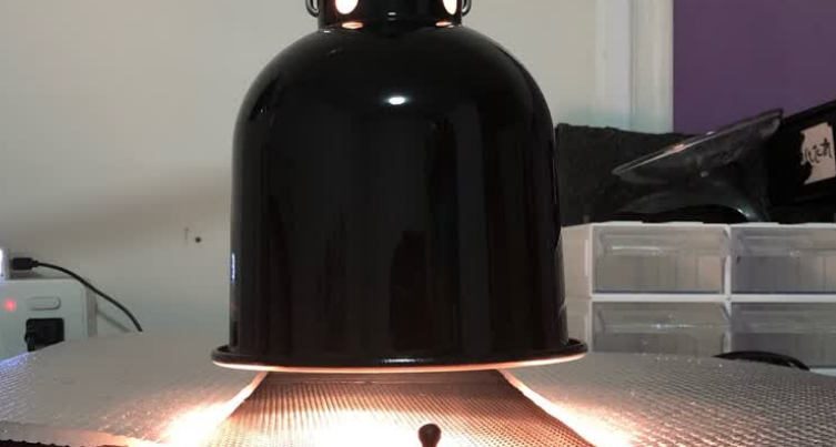 爬宠加热灯罩什么牌子好？新派，爬宠饲养的得力助手