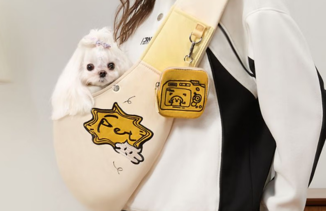 小型宠物出行难？FCT宠物斜挎包来帮忙！