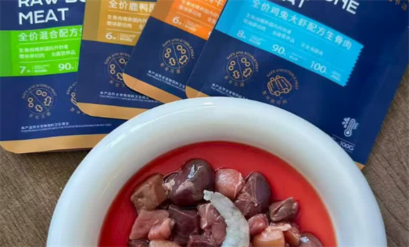 猫咪健康饮食指南，猫爷柒还原猫咪天然饮食系统！