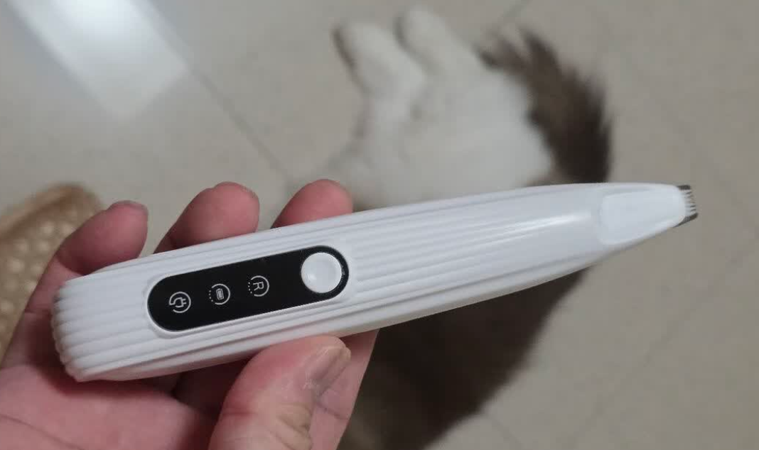 宠物剃毛器买哪个好?JCZS剃毛器:使用便利,机身可水洗 宠物剃毛器买哪个好?JCZS剃毛器:使用便利,机身可水洗