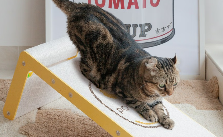 猫抓板哪个牌子好?扑几以多功能设计赢得养宠家庭认可 猫抓板哪个牌子好?扑几以多功能设计赢得养宠家庭认可
