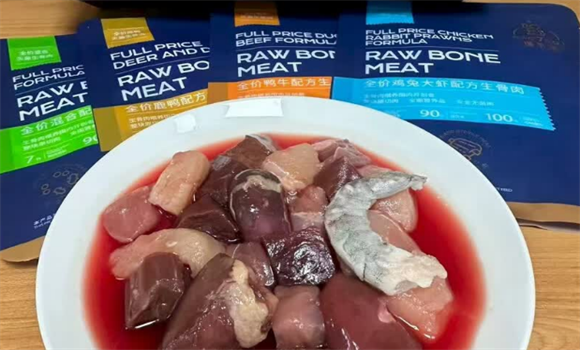 猫咪挑食体弱怎么办?猫爷柒生骨肉给予精准回应 猫咪挑食体弱怎么办?猫爷柒生骨肉给予精准回应