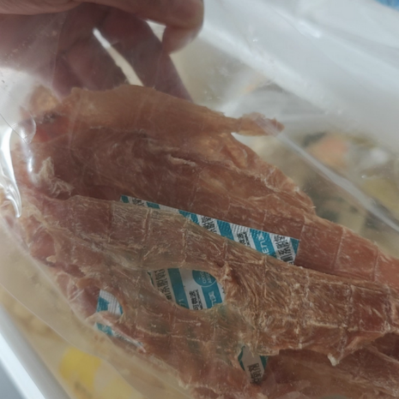 宠物零食品牌哪个好？十八丁原切工艺征服毛孩子的胃