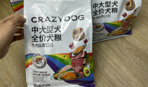 2025适合大型犬的狗粮推荐疯狂小狗,特色配方,养护狗狗关节 2025适合大型犬的狗粮推荐疯狂小狗,特色配方,养护狗狗关节
