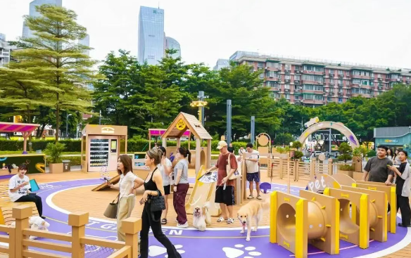 萌宠经济新地标!广州开启人宠共生消费新纪元 萌宠经济新地标!广州开启人宠共生消费新纪元