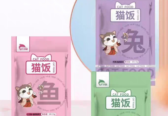 挑嘴猫吃什么猫粮？吖小海豚用“高肉含量+零添加”成功破局！
