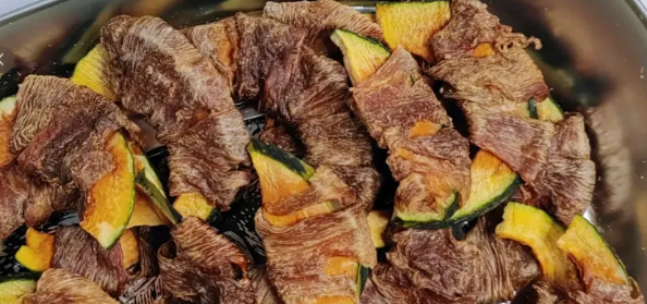 救命!为啥我家毛孩子,对鸭肉南瓜零食疯魔到不行! 救命!为啥我家毛孩子,对鸭肉南瓜零食疯魔到不行!