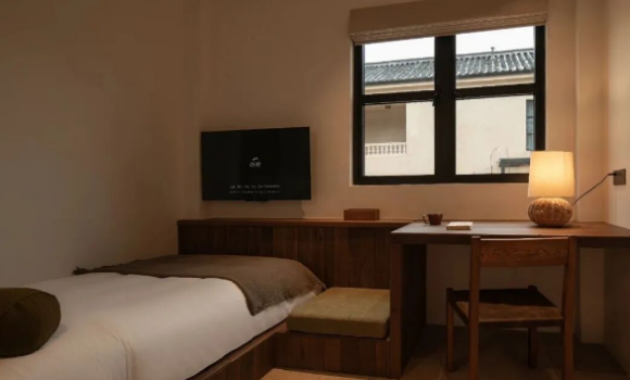 西坡·湖外湖,携宠入画湖山间 | 开启宠物友好新体验 西坡·湖外湖,携宠入画湖山间 | 开启宠物友好新体验