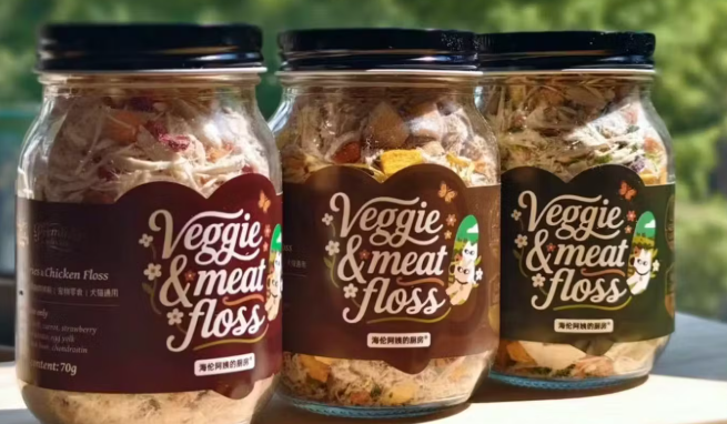 挑食毛孩子吃饭难题怎么解？海伦阿姨的厨房蔬果拌粉值得入手！